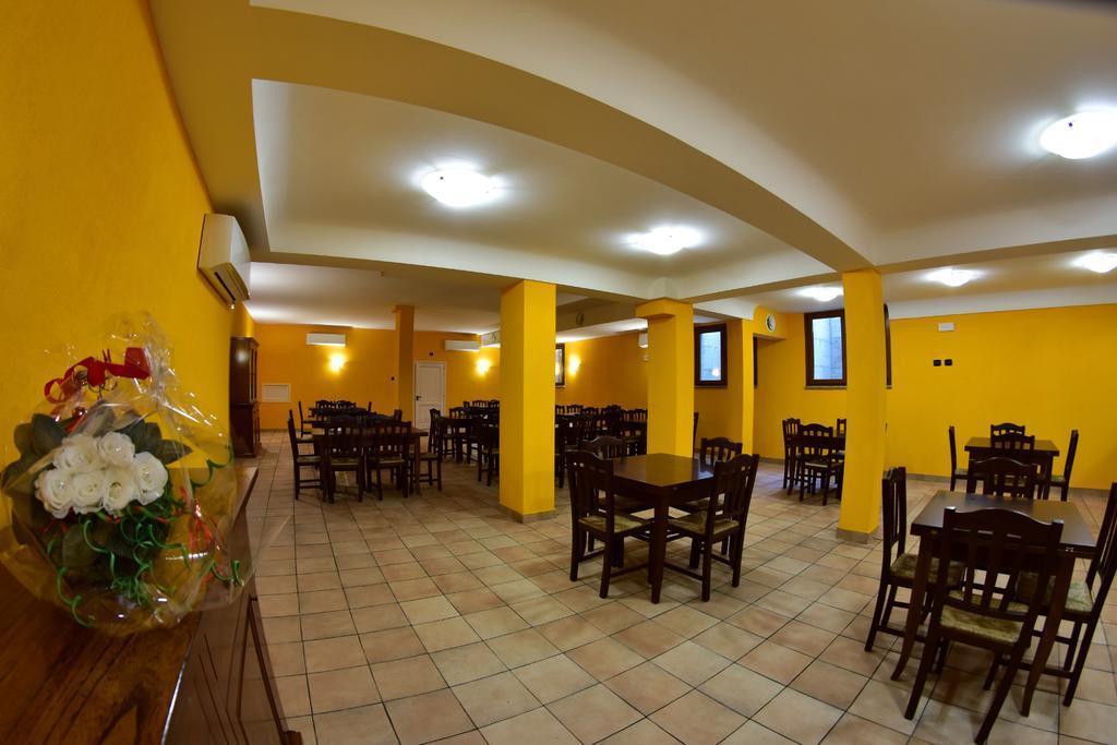 Agriturismo Isola Verde SantʼUrbano Εξωτερικό φωτογραφία