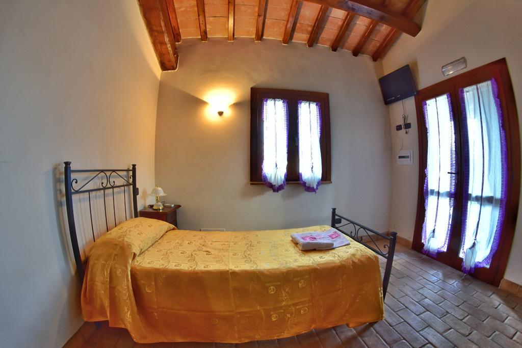Agriturismo Isola Verde SantʼUrbano Εξωτερικό φωτογραφία